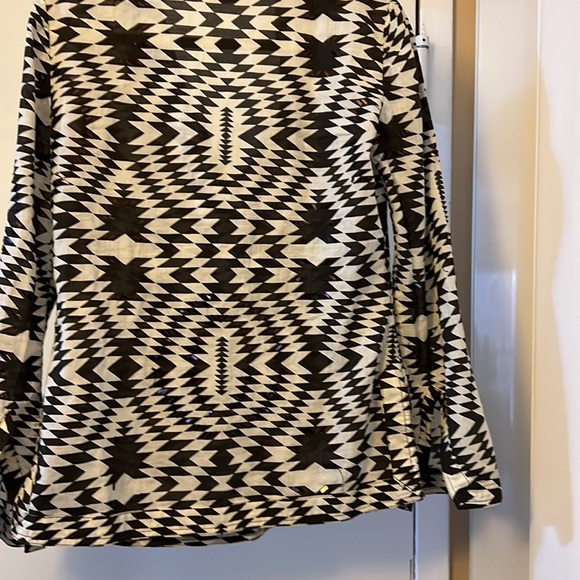 Toryburch long sleeve top used in good condition - Picture 6 of 6